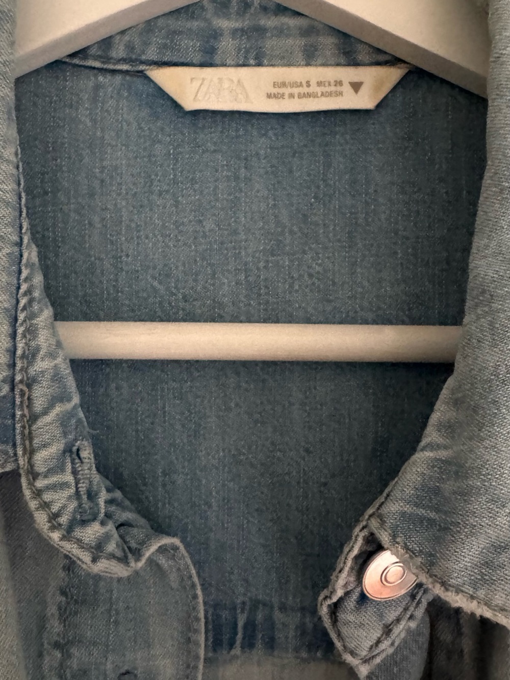 Zara Denim Shirt - Picture 4 of 6